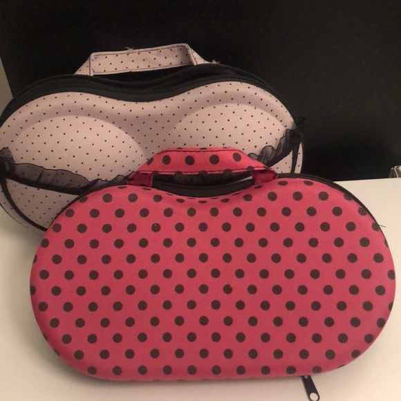 SPINPAPER Bra Travel Case - Final Markdown - Picture 3 of 4